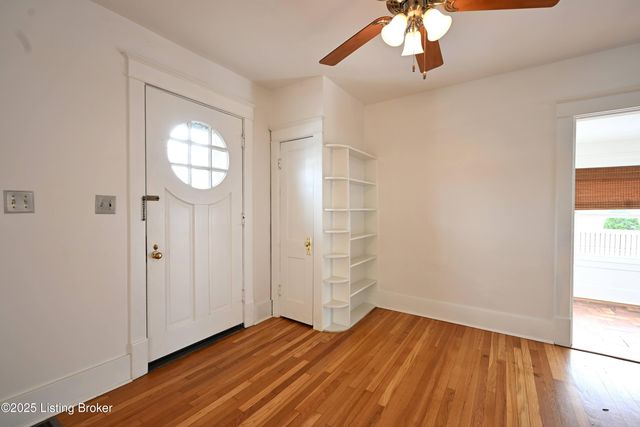 837 Reading Rd, Louisville, KY 40217