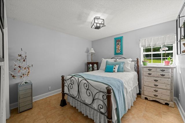 3016 E Brookhaven Circle, Dalton, GA 30720
