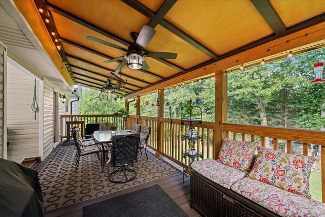 3016 E Brookhaven Circle, Dalton, GA 30720