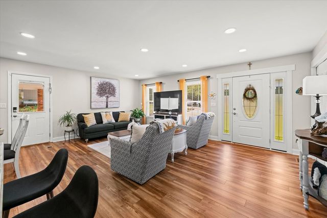3016 E Brookhaven Circle, Dalton, GA 30720