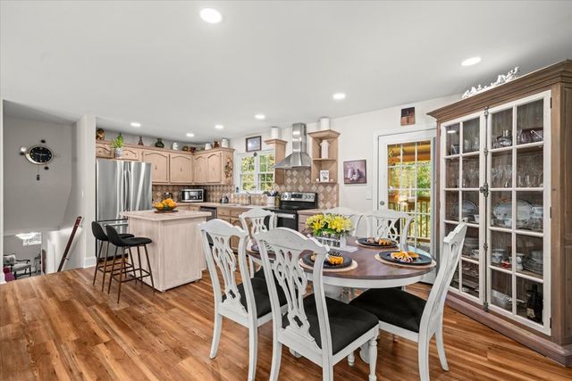 3016 E Brookhaven Circle, Dalton, GA 30720