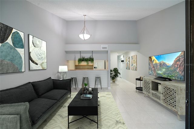 4717 WINSLOW BEACON 7, Sarasota, FL 34235