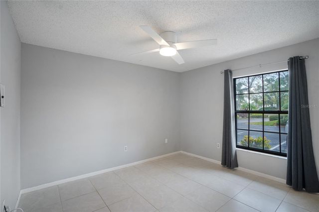 4717 WINSLOW BEACON 7, Sarasota, FL 34235