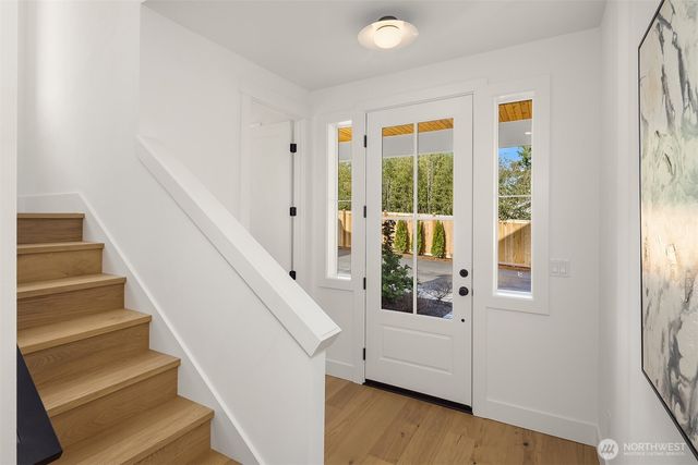 13127 NE 87th Lane, Kirkland, WA 98033