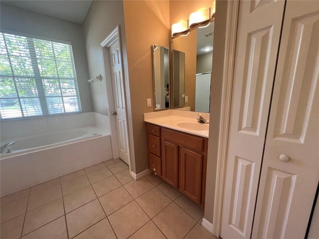 1590 CHERRY LAKE WAY, Lake Mary, FL 32746