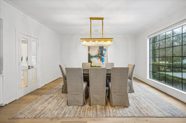 4614 Spruce Street, Bellaire, TX 77401