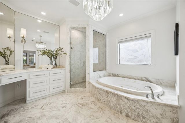 4614 Spruce Street, Bellaire, TX 77401