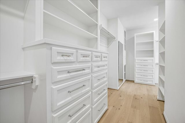 4614 Spruce Street, Bellaire, TX 77401