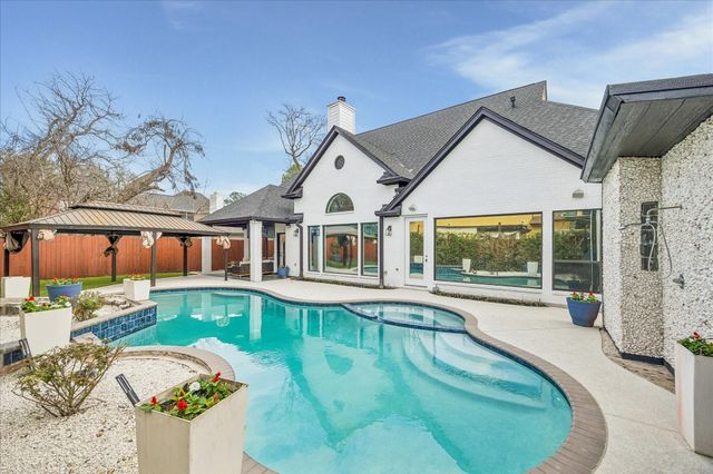 4614 Spruce Street, Bellaire, TX 77401