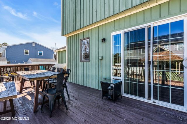 779 Dunedin Street, Toms River, NJ 08753