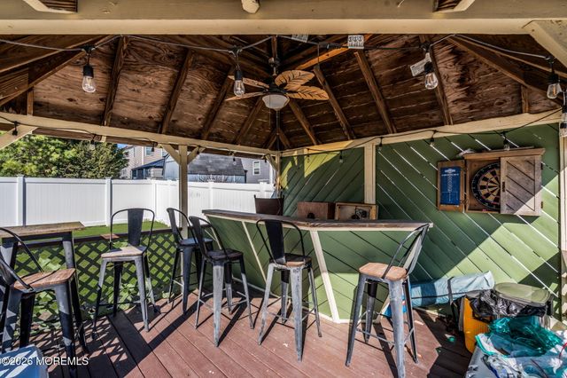 779 Dunedin Street, Toms River, NJ 08753