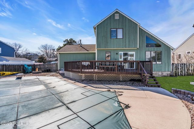 779 Dunedin Street, Toms River, NJ 08753