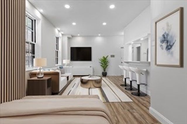 17 Bowdoin St 1B, Boston, MA 02114