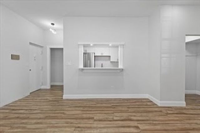 17 Bowdoin St 1B, Boston, MA 02114