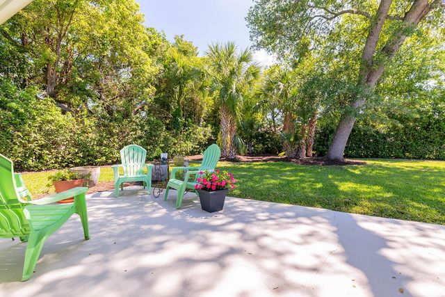 2415 EATON LANE, Orlando, FL 32804