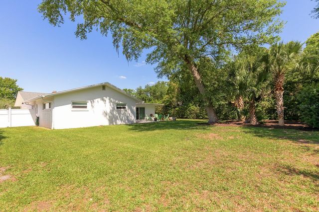 2415 EATON LANE, Orlando, FL 32804