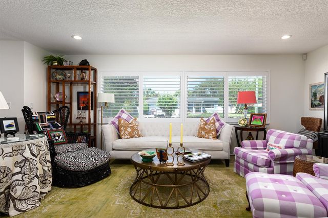 2415 EATON LANE, Orlando, FL 32804