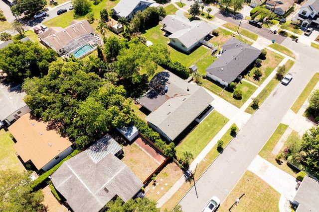 2415 EATON LANE, Orlando, FL 32804