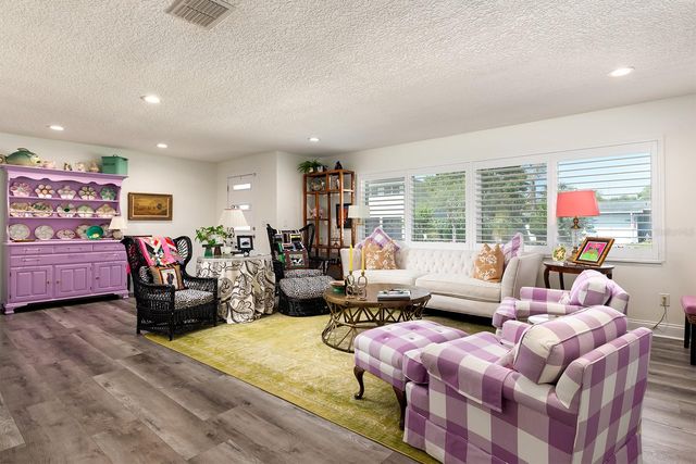 2415 EATON LANE, Orlando, FL 32804