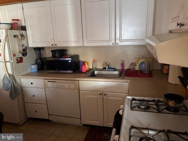 25-C OYSTER BAY RD, Absecon, NJ 08201