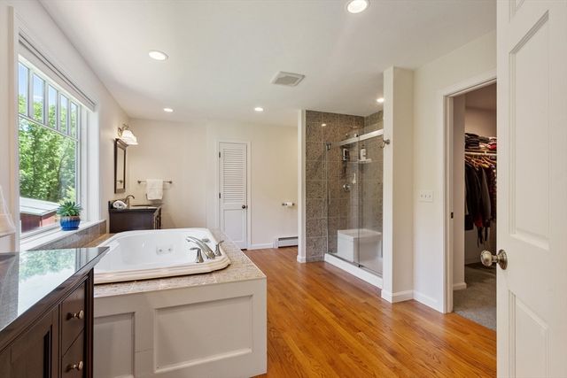 2 Marlboro Rd, Stow, MA 01775