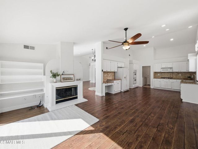 1698 Ramona Drive, Newbury Park, CA 91320