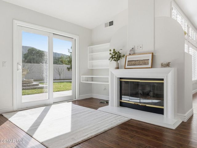 1698 Ramona Drive, Newbury Park, CA 91320