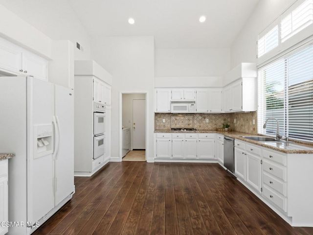 1698 Ramona Drive, Newbury Park, CA 91320