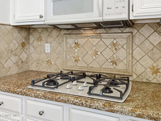 1698 Ramona Drive, Newbury Park, CA 91320