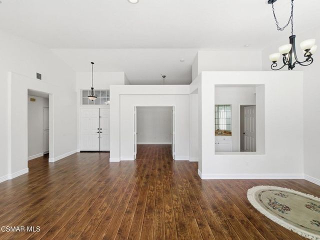 1698 Ramona Drive, Newbury Park, CA 91320