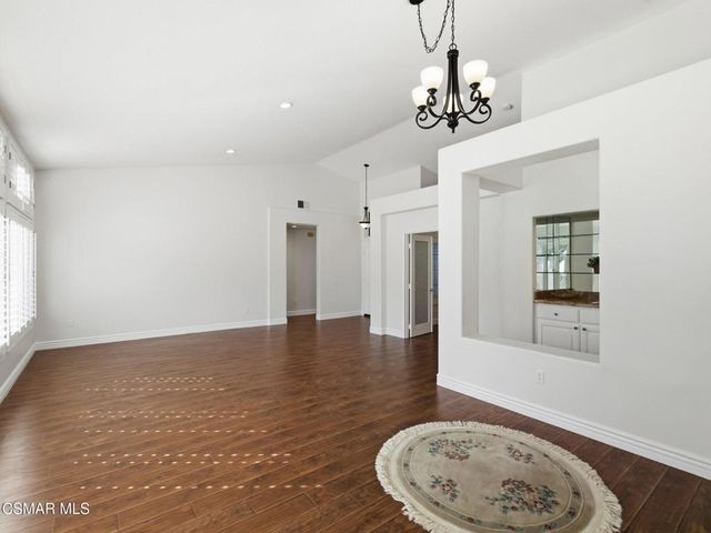 1698 Ramona Drive, Newbury Park, CA 91320