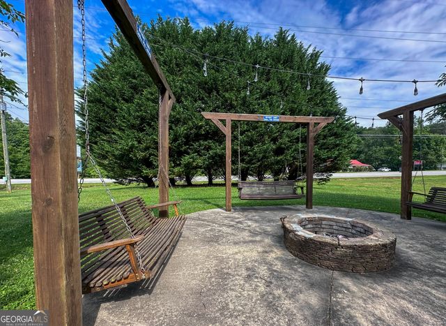 68 Nomad Trail, Cleveland, GA 30528
