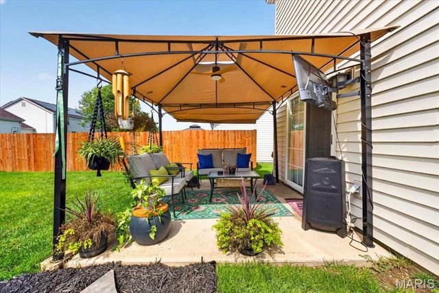 1718 Baxston Court, Swansea, IL 62226
