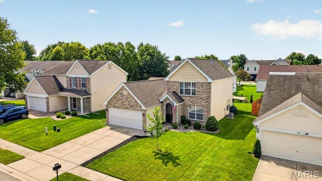 1718 Baxston Court, Swansea, IL 62226