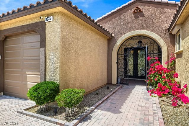 8935 Gagnier Boulevard, Las Vegas, NV 89113