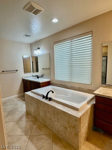 8935 Gagnier Boulevard, Las Vegas, NV 89113