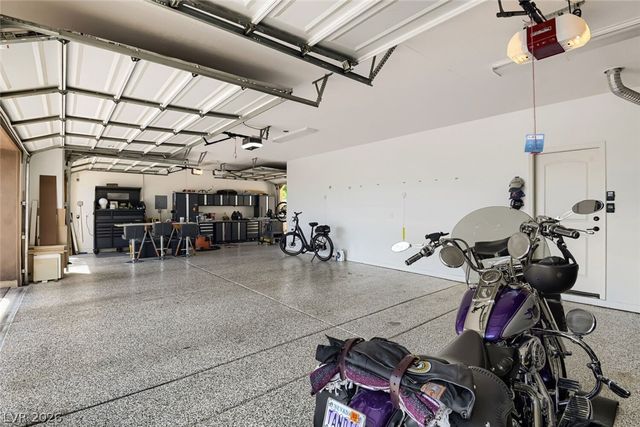 8935 Gagnier Boulevard, Las Vegas, NV 89113