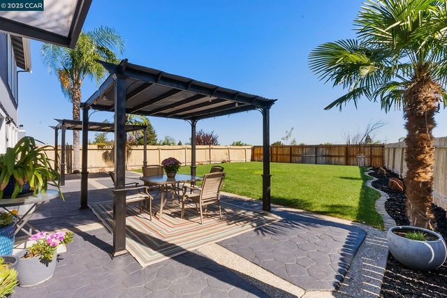 5243 Delta View Way, Antioch, CA 94531