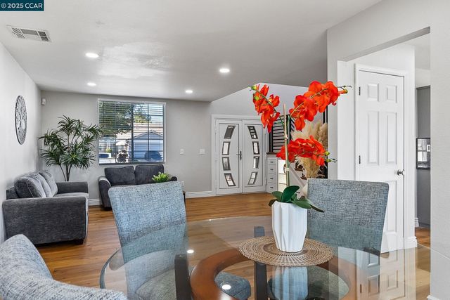 5243 Delta View Way, Antioch, CA 94531