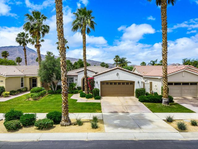 60477 Desert Shadows Drive, La Quinta, CA 92253