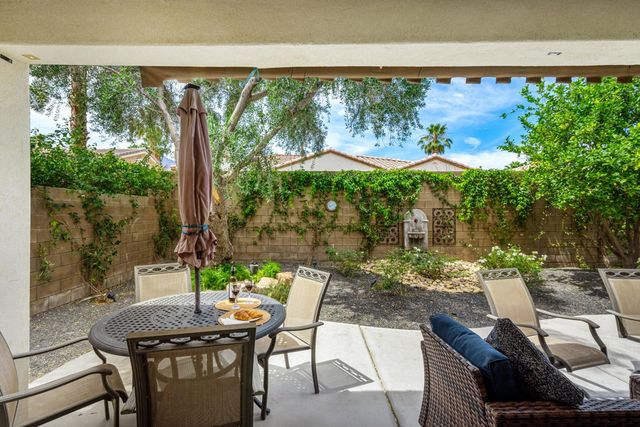 60477 Desert Shadows Drive, La Quinta, CA 92253