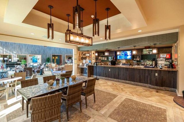 60477 Desert Shadows Drive, La Quinta, CA 92253