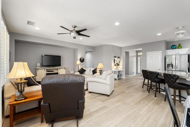60477 Desert Shadows Drive, La Quinta, CA 92253