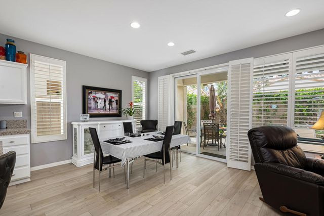 60477 Desert Shadows Drive, La Quinta, CA 92253
