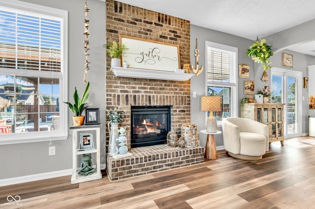 1583 Dorset Drive, Avon, IN 46123