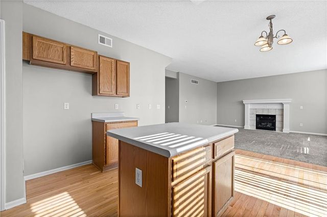 1807 W Fredrickson Drive, Olathe, KS 66061