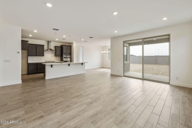 19015 W ROSE Lane, Waddell, AZ 85355