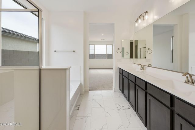 19015 W ROSE Lane, Waddell, AZ 85355