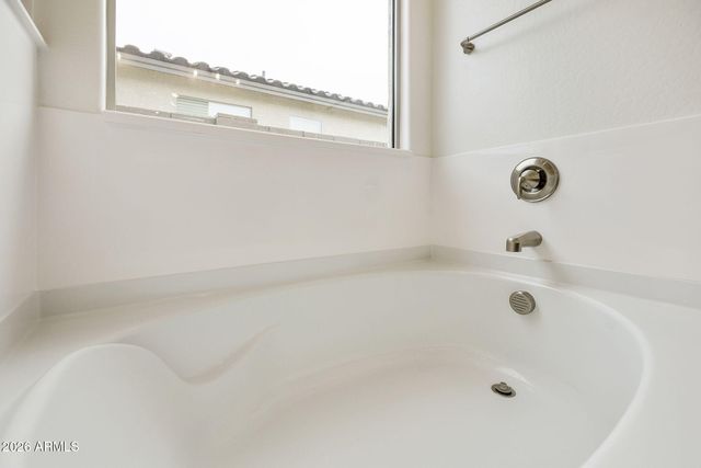 19015 W ROSE Lane, Waddell, AZ 85355