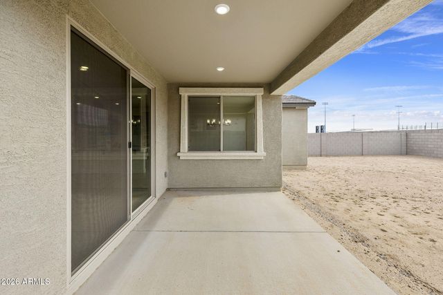 19015 W ROSE Lane, Waddell, AZ 85355